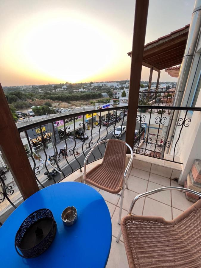 Hersonissos Centre Small Apartment ภายนอก รูปภาพ