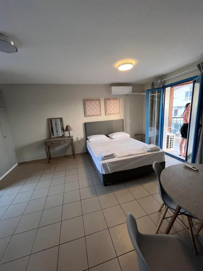 Hersonissos Centre Small Apartment ภายนอก รูปภาพ